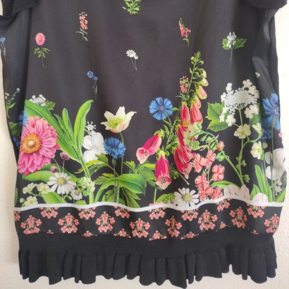 Ted Baker Myshell Florence Sleeves Ruffle Black Floral Top Size 8 (TB 3) - Picture 7 of 10